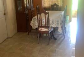 4 Bedrooms 3 Bathrooms, House for Sale in May Pen