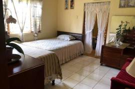 2 Bedrooms 2 Bathrooms, House for Sale in Moneague