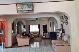 3 Bedrooms 3 Bathrooms, House for Sale in Linstead