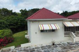 4 Bedrooms 3 Bathrooms, House for Sale in Mandeville