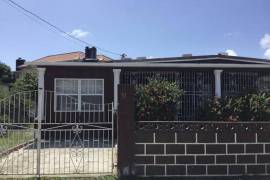 4 Bedrooms 3 Bathrooms, House for Sale in Bridgeport