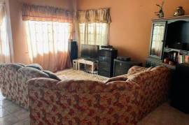 5 Bedrooms 4 Bathrooms, House for Sale in Christiana