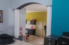 2 Bedrooms 1 Bathrooms, House for Sale in Spanish Town