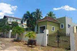 2 Bedrooms 1 Bathrooms, House for Sale in Spanish Town