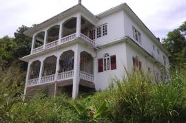 7 Bedrooms 3 Bathrooms, House for Sale in Montego Bay