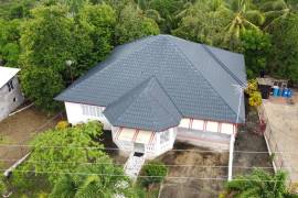 5 Bedrooms 4 Bathrooms, House for Sale in Denbigh