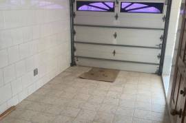 4 Bedrooms 4 Bathrooms, House for Sale in Spanish Town