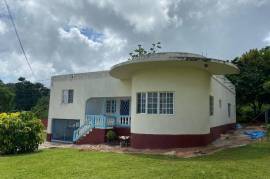 4 Bedrooms 3 Bathrooms, House for Sale in Mandeville