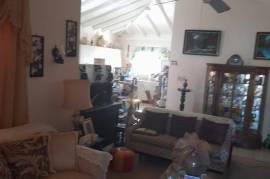 3 Bedrooms 1 Bathrooms, House for Sale in Spanish Town