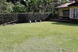 4 Bedrooms 3 Bathrooms, House for Sale in Ocho Rios