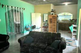 3 Bedrooms 2 Bathrooms, House for Sale in Ocho Rios