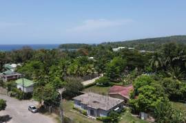 3 Bedrooms 2 Bathrooms, House for Sale in Ocho Rios