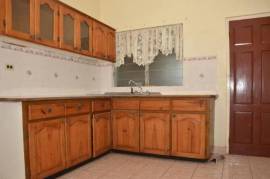 4 Bedrooms 3 Bathrooms, House for Sale in Mandeville