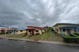 2 Bedrooms 1 Bathrooms, House for Sale in Spanish Town