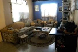 3 Bedrooms 3 Bathrooms, House for Sale in Kingston 19