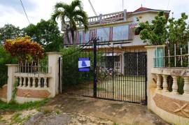 6 Bedrooms 4 Bathrooms, House for Sale in Williamsfield