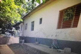 5 Bedrooms 4 Bathrooms, House for Sale in Mandeville