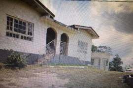 5 Bedrooms 4 Bathrooms, House for Sale in Mandeville