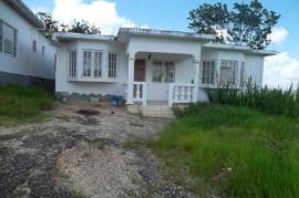 5 Bedrooms 4 Bathrooms, House for Sale in Mandeville