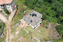 6 Bedrooms 4 Bathrooms, House for Sale in Mandeville