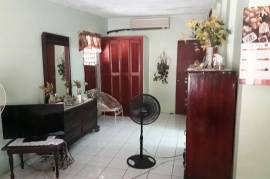 3 Bedrooms 2 Bathrooms, House for Sale in Bridgeport