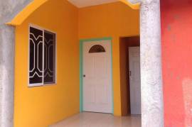 3 Bedrooms 2 Bathrooms, House for Sale in Old Harbour