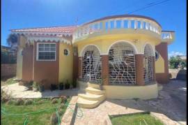 4 Bedrooms 2 Bathrooms, House for Sale in Greater Portmore