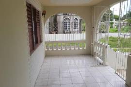 6 Bedrooms 4 Bathrooms, House for Sale in Savanna-La-Mar