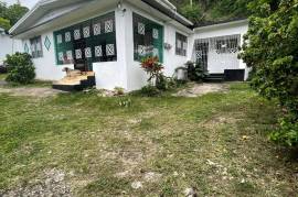 10 Bedrooms 6 Bathrooms, House for Sale in Ocho Rios