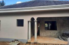 5 Bedrooms 4 Bathrooms, House for Sale in Hat Field