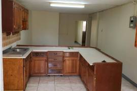 7 Bedrooms 6 Bathrooms, House for Sale in Mandeville