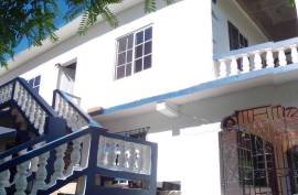 8 Bedrooms 5 Bathrooms, House for Sale in Negril