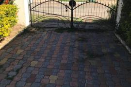 3 Bedrooms 2 Bathrooms, House for Sale in Greater Portmore