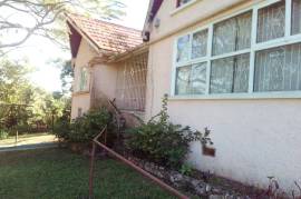 3 Bedrooms 2 Bathrooms, House for Sale in Mandeville