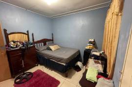 7 Bedrooms 7 Bathrooms, House for Sale in Kingston 7