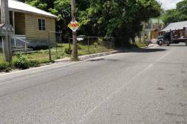 6 Bedrooms 3 Bathrooms, House for Sale in Oracabessa