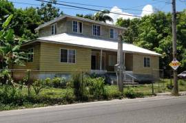 6 Bedrooms 3 Bathrooms, House for Sale in Oracabessa