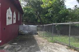 4 Bedrooms 3 Bathrooms, House for Sale in Lucea