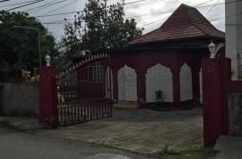 4 Bedrooms 3 Bathrooms, House for Sale in Lucea