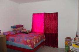 3 Bedrooms 2 Bathrooms, House for Sale in Lysons