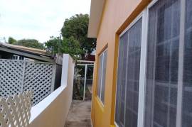 3 Bedrooms 2 Bathrooms, House for Sale in Greater Portmore