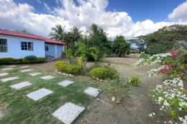 4 Bedrooms 2 Bathrooms, House for Sale in Spanish Town