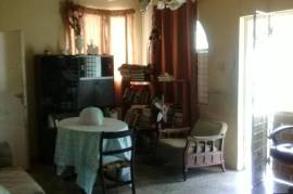 3 Bedrooms 2 Bathrooms, House for Sale in Kingston 10