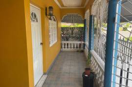 3 Bedrooms 2 Bathrooms, House for Sale in Greater Portmore