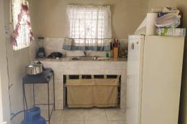 6 Bedrooms 6 Bathrooms, House for Sale in Spanish Town