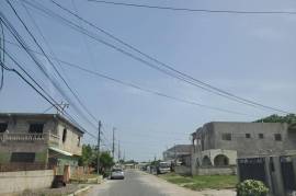 6 Bedrooms 6 Bathrooms, House for Sale in Spanish Town