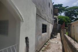 6 Bedrooms 6 Bathrooms, House for Sale in Spanish Town