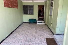 6 Bedrooms 3 Bathrooms, House for Sale in Gregory Park