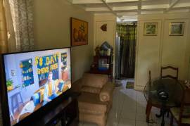 6 Bedrooms 3 Bathrooms, House for Sale in Gregory Park