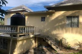 4 Bedrooms 3 Bathrooms, House for Sale in Mandeville